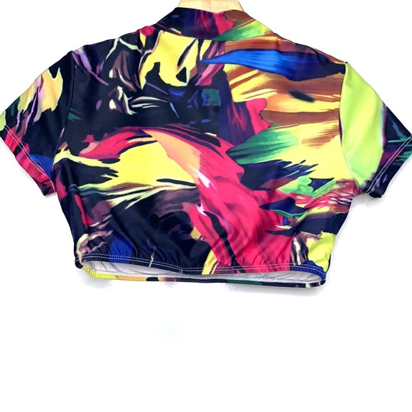 NEW VIOTTISET Multi Printed Short Sleeves Crop Swimsuit Tee Shirt Bikini Top M - Picture 5 of 9